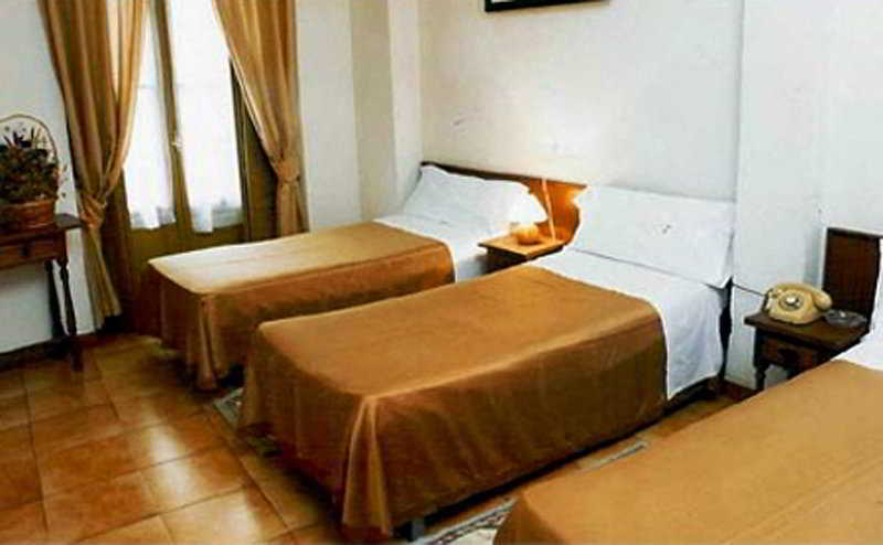 Nuria Hostal Madrid Exteriér fotografie